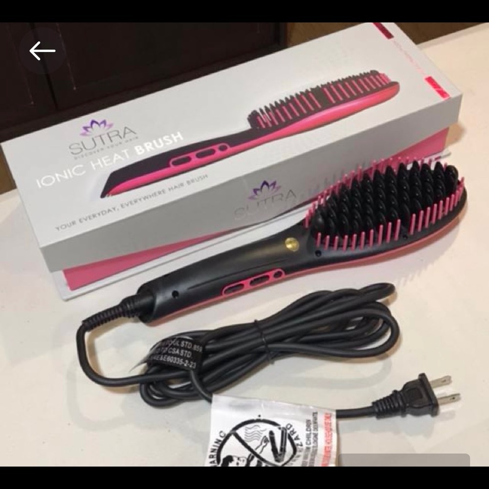 NWOT Heat Brush